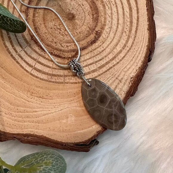 Petoskey Stone Oval Necklace + Chain - Picture 3 of 3
